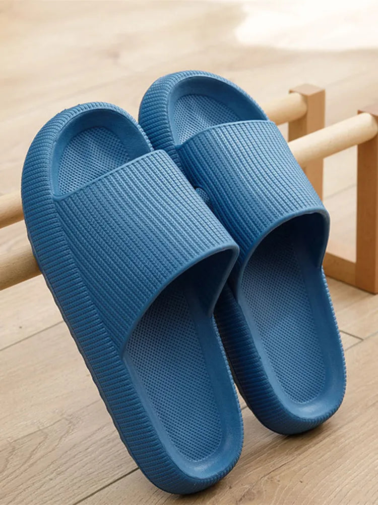 Supersoft Cloud Slippers – Ultimativer Komfort für Zuhause