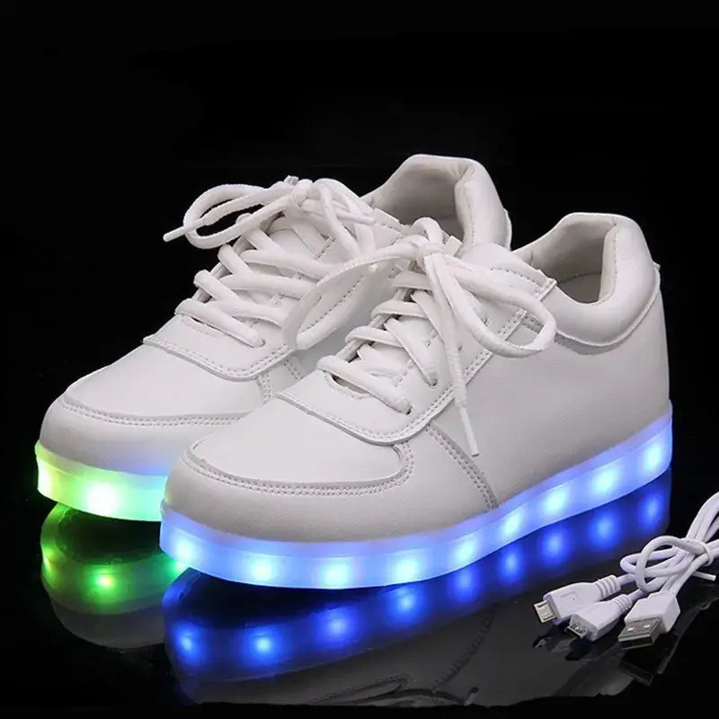 Kids Glowing Sneakers: Bunte LED Leuchtschuhe für Boys & Girls - Tauchen Sie ein in die zauberhafte Welt der farbenfrohen Glowing-Sneakers LED – einzigartig, aufregend und strapazierfähig für Jungen und Mädchen! - 1005004629433318-black-34