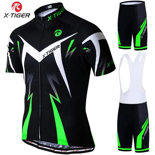 X-TIGER Sommer Radtrikot Set: Atmungsaktive Sportbekleidung für Herren - Mit dem X-TIGER Cycling Set genießen Sie ultimativen Komfort und Stil auf Ihrer nächsten Fahrradtour. Dieses atmungsaktive Radsporttrikot-Set bietet eine perfekte Passform, ein stilv