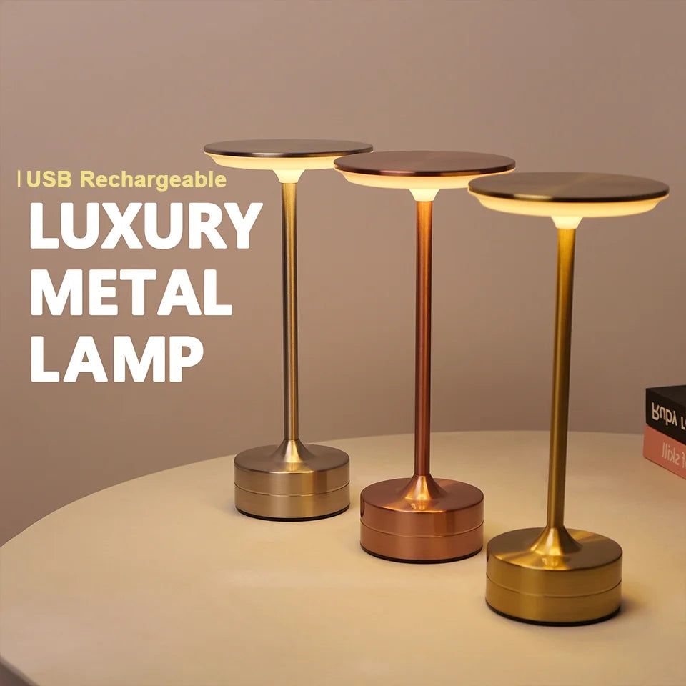 Lampada da tavolo LED ricaricabile USB con sensore touch