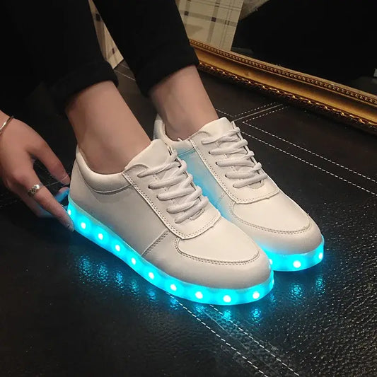 Kids Glowing Sneakers: Bunte LED Leuchtschuhe für Boys & Girls - Tauchen Sie ein in die zauberhafte Welt der farbenfrohen Glowing-Sneakers LED – einzigartig, aufregend und strapazierfähig für Jungen und Mädchen! - 1005004629433318-black-34