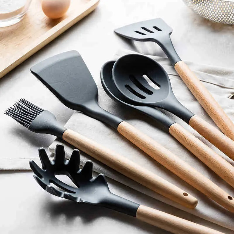 12 teiliges-Silikon Küchenutensilien Set: Antihaft-Kochwerkzeuge für Meisterköche